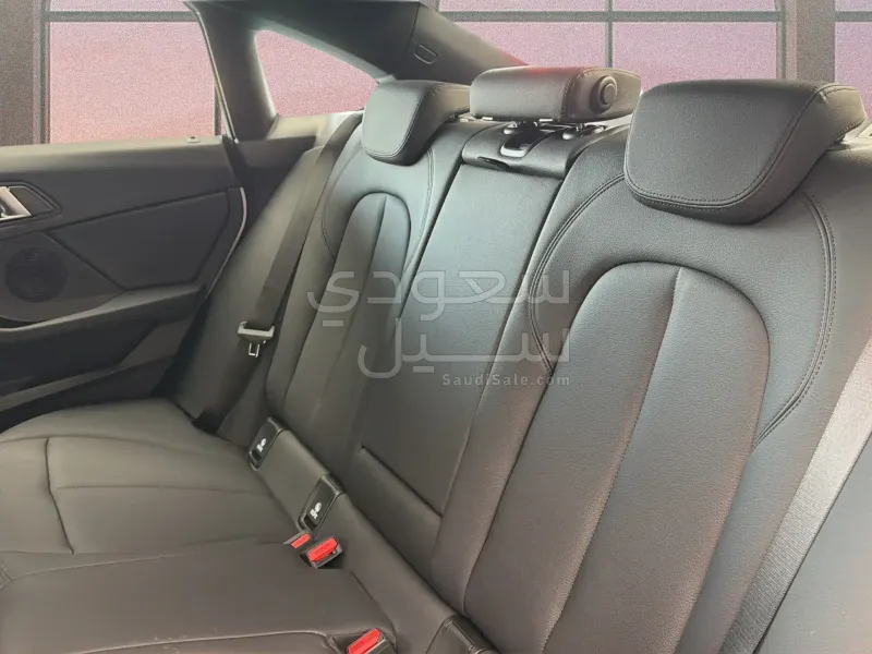 2024 بي ام دبليو الفئة الثانية 218 جران كوبيه