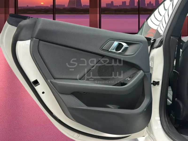 2024 بي ام دبليو الفئة الثانية 218 جران كوبيه