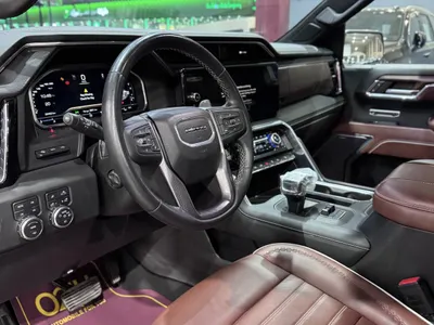 2023 جي ام سي سييرا دينالي