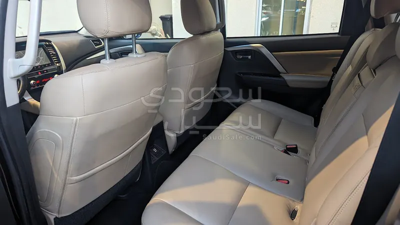 2020 متسوبيشي مونتيرو سبورت