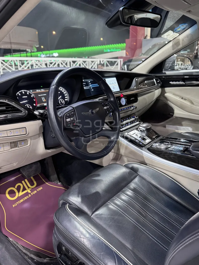 2018 جينيسيس جي 90