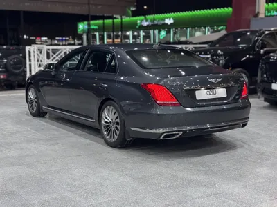 2018 جينيسيس جي 90