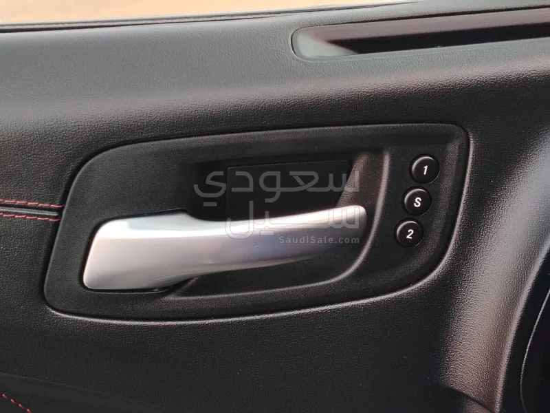 2023 دودج تشارجر اٍس ار تي 392 سكات باك