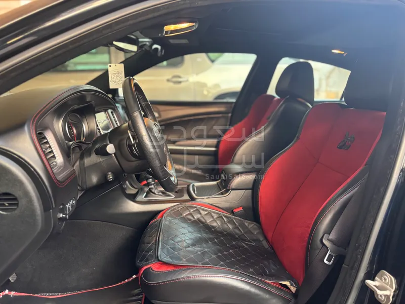 2023 دودج تشارجر اٍس ار تي 392 سكات باك