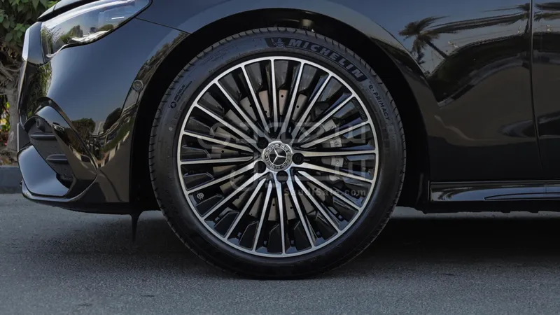 2026 مرسيدس - بنز إي 300 أي إم جي