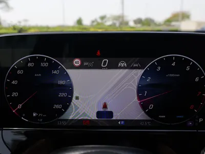 2026 مرسيدس - بنز إي 300 أي إم جي