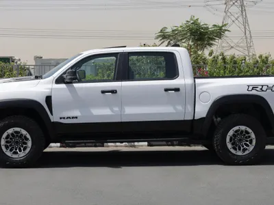 2025 دودج رام تي ار اكس