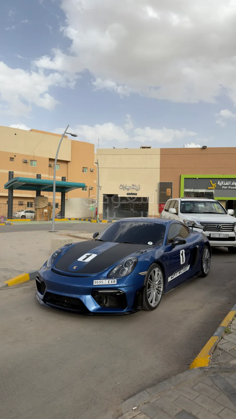 2016 بورش كايمان جي تي 4