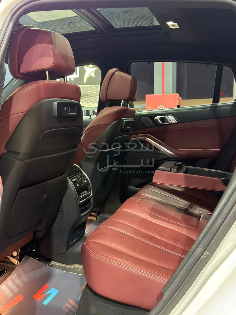 2023 بي ام دبليو الفئة اكس 6