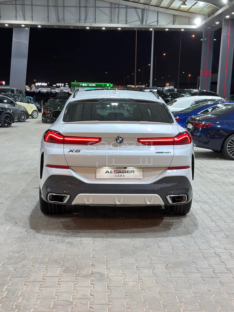 2023 بي ام دبليو الفئة اكس 6