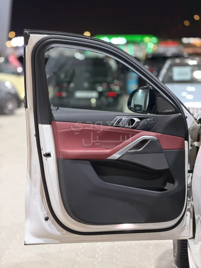 2023 بي ام دبليو الفئة اكس 6