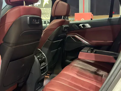 2023 بي ام دبليو الفئة اكس 6