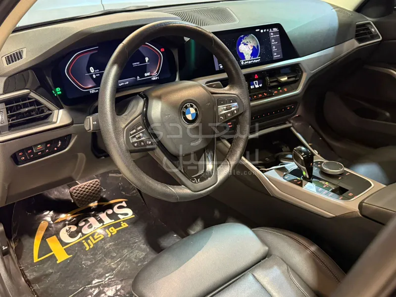 2022 بي ام دبليو الفئة الثالثة 320 أي