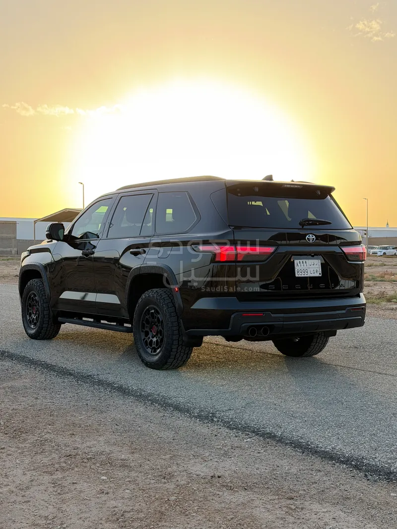 2023 تويوتا سكويا تي ار دي برو