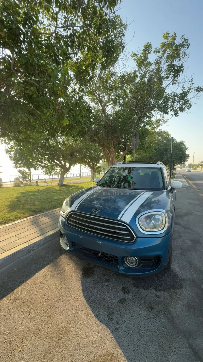 2020 ميني كونتري مان