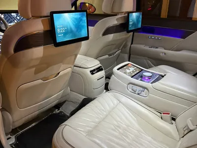 2023 جينيسيس جي 90