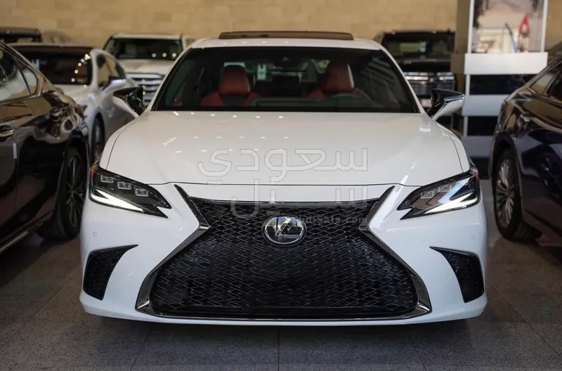 2022 لكزس إي إس 350 اف سبورت