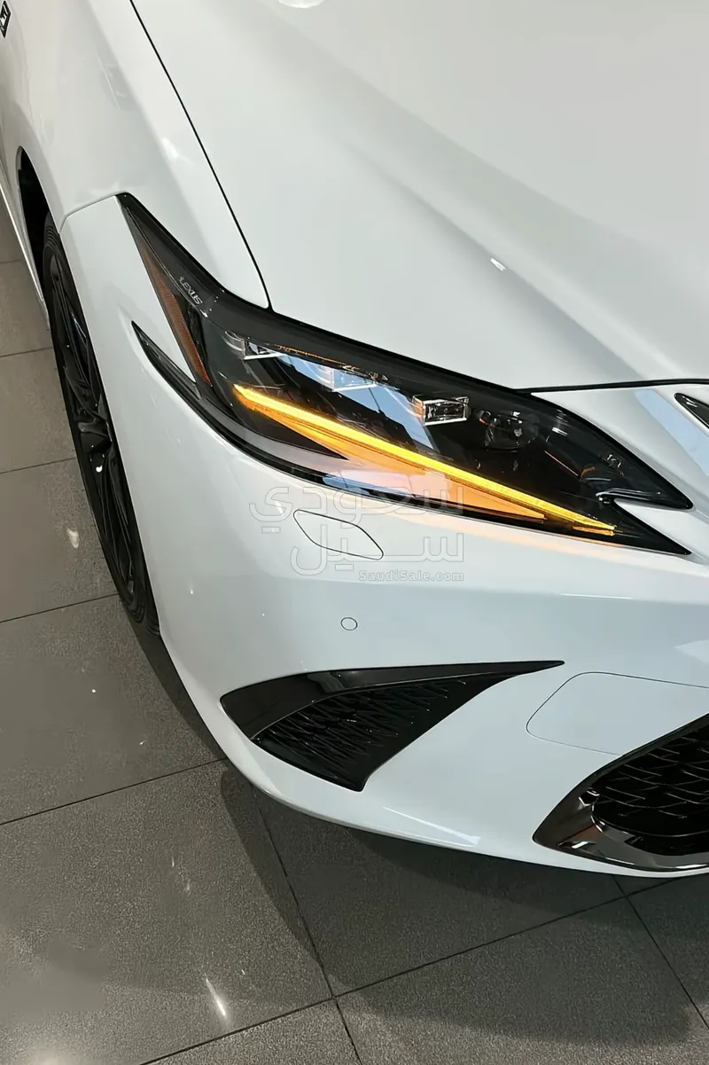2022 لكزس إي إس 350 اف سبورت