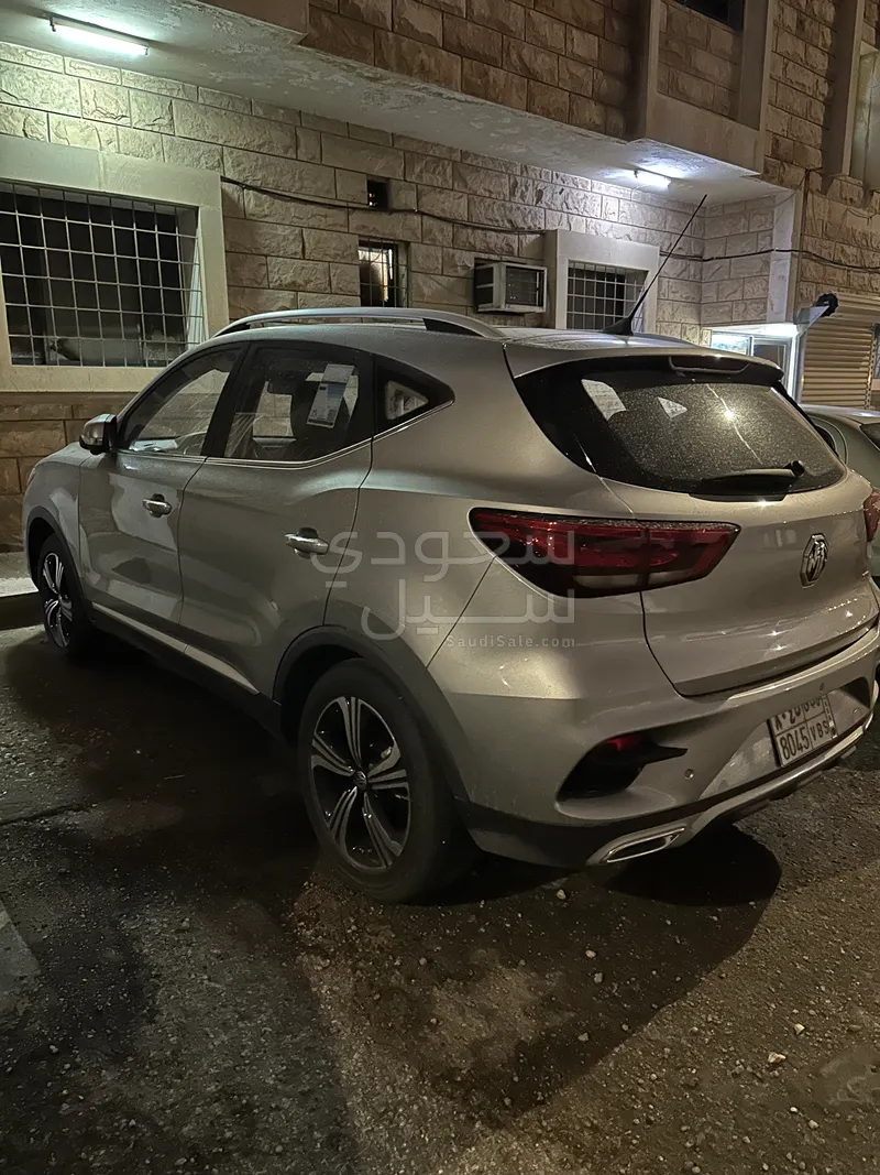 2024 ام جي زد اس