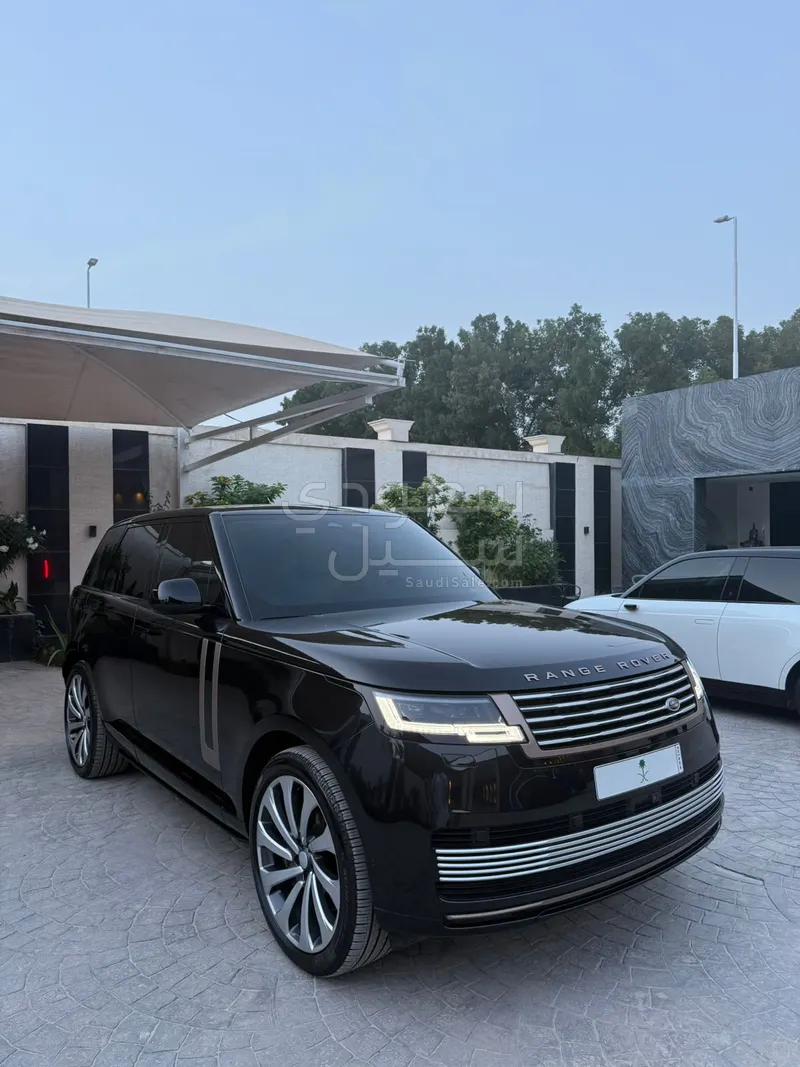 2025 لاند روفر رينج روفر اوتوبيوغرافي
