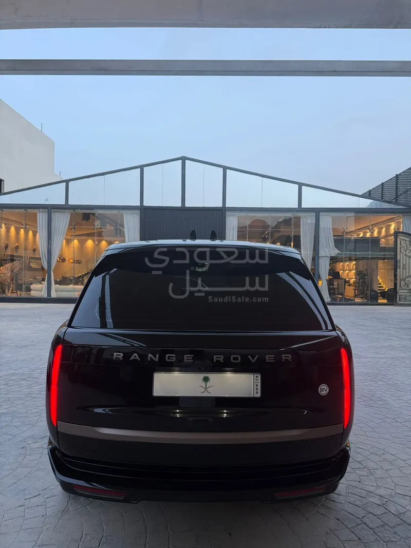 2025 لاند روفر رينج روفر اوتوبيوغرافي