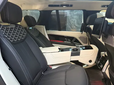 2025 لاند روفر رينج روفر اوتوبيوغرافي