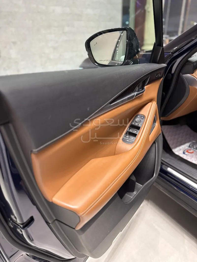 2022 انفينيتي كيو اكس 60