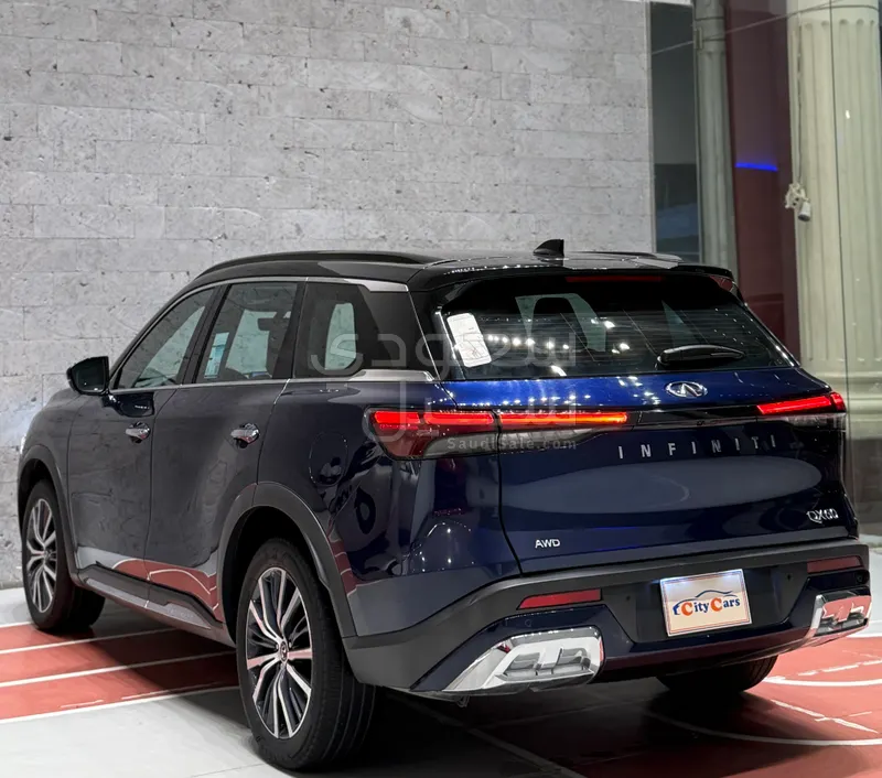 2022 انفينيتي كيو اكس 60