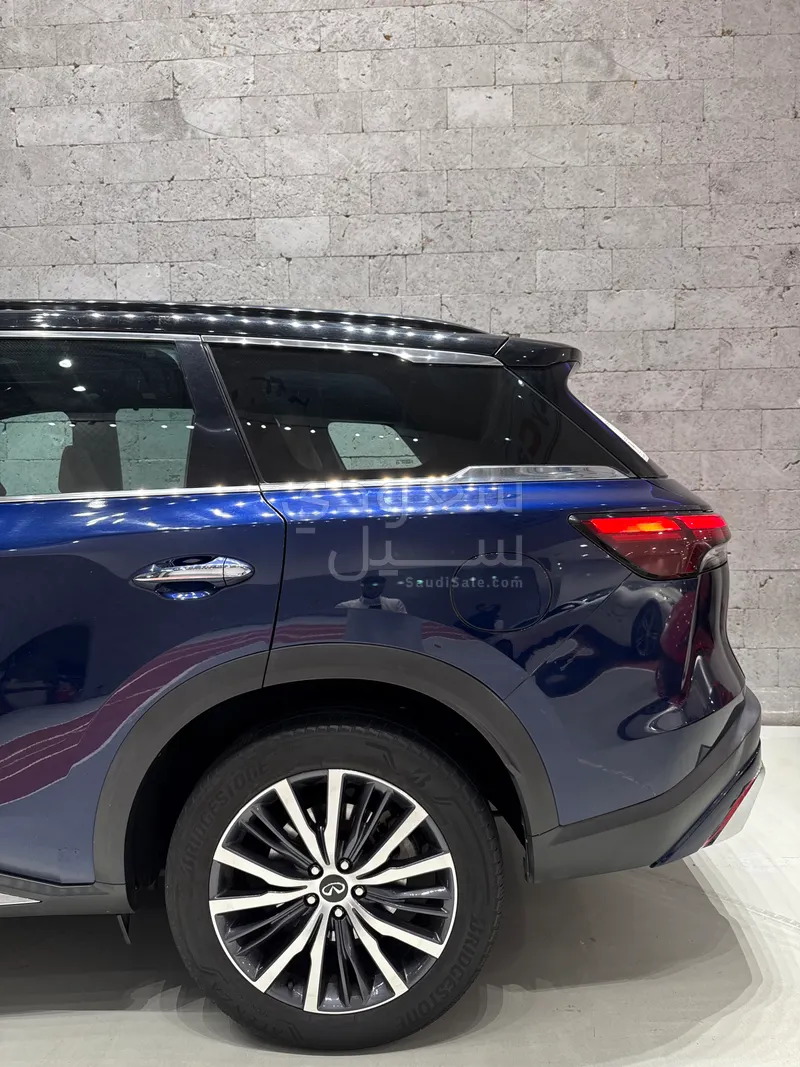 2022 انفينيتي كيو اكس 60