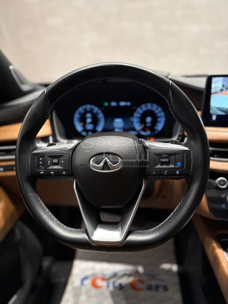 2022 انفينيتي كيو اكس 60