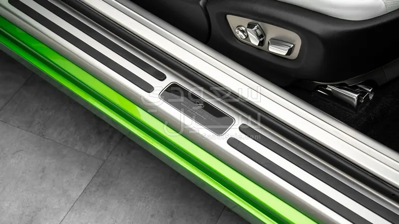 2019 رولز رويس داون بلاك بادج