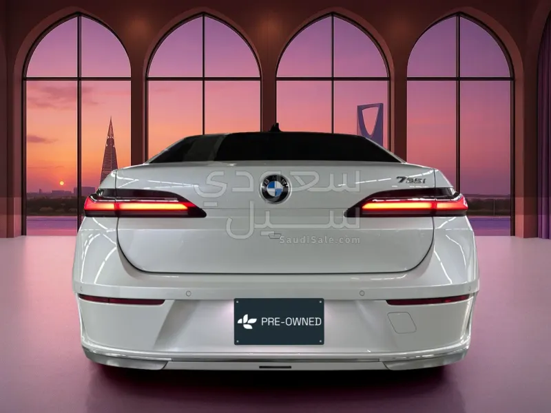 2024 بي ام دبليو الفئة السابعة 735أي