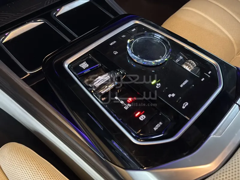 2024 بي ام دبليو الفئة السابعة 735أي