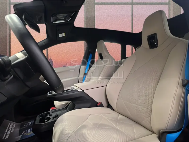 2023 بي ام دبليو الفئة اي