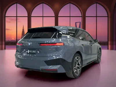 2023 بي ام دبليو الفئة اي