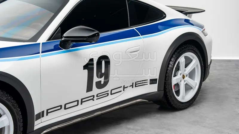 2023 بورش 911 داكار