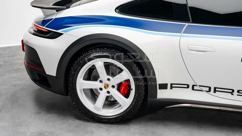2023 بورش 911 داكار