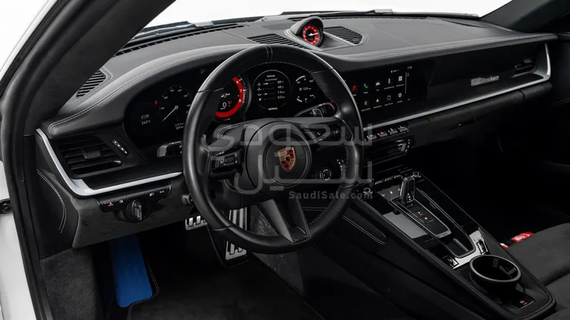 2023 بورش 911 داكار