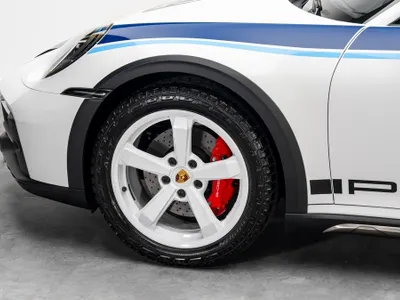 2023 بورش 911 داكار