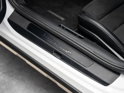 2023 بورش 911 داكار