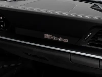 2023 بورش 911 داكار