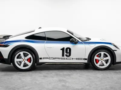 2023 بورش 911 داكار