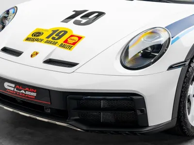 2023 بورش 911 داكار