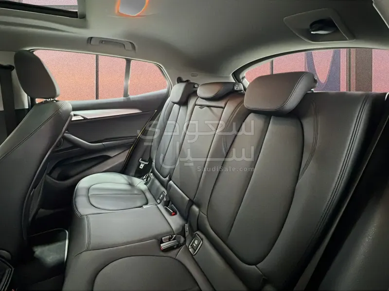 2022 بي ام دبليو الفئة اكس 2