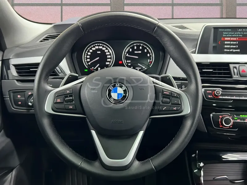 2022 بي ام دبليو الفئة اكس 2