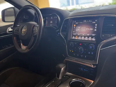 2017 جييب جراند شيروكي تريل هوك