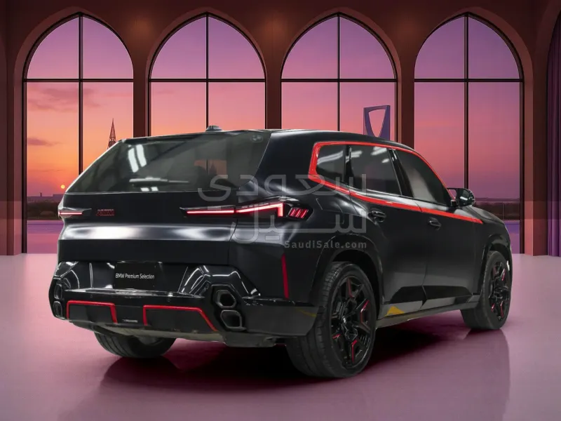 2024 بي ام دبليو اكس ام