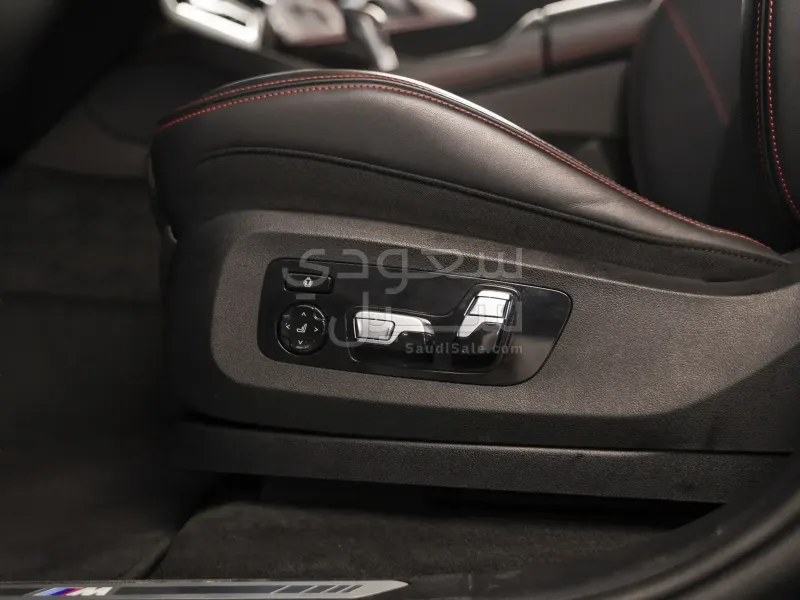 2024 بي ام دبليو اكس ام