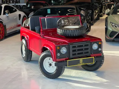2025 Land Rover Defender 90
