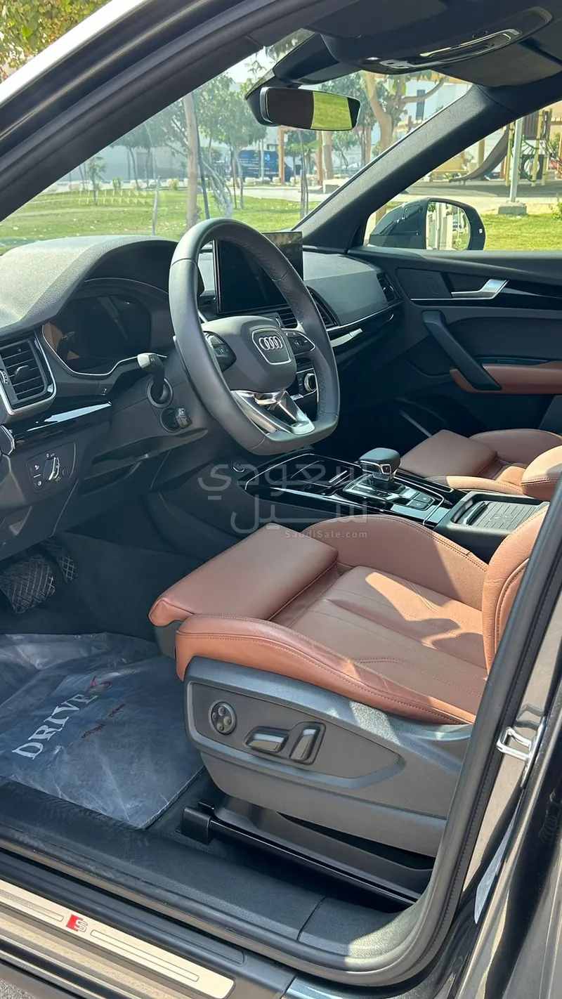 2024 اودي كيو 5 اس لاين